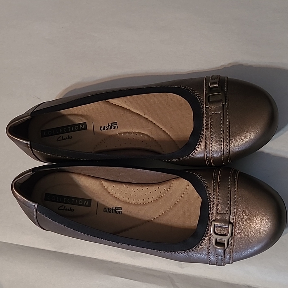 Clarks Women's Slipon Shoes